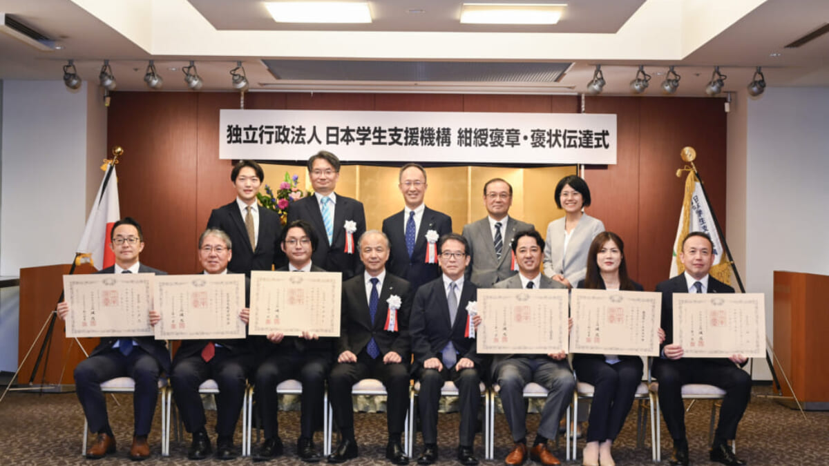 紺綬褒章受章のお知らせ | CPAエクセレントパートナーズ株式会社